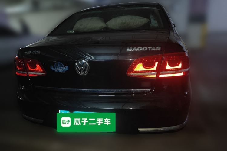 Used Volkswagen Magotan 2015 Revised Version 2.0 TSI Luxury Edition Rear