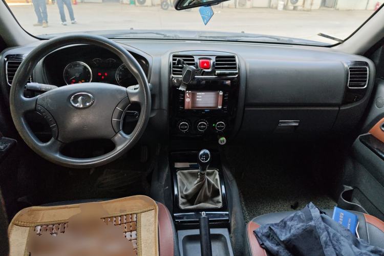 Used Great Wall Wingle 5 2014 2.4L European Version Two-Wheel Drive Entry-Level Big Double-Cab 4G69S4N