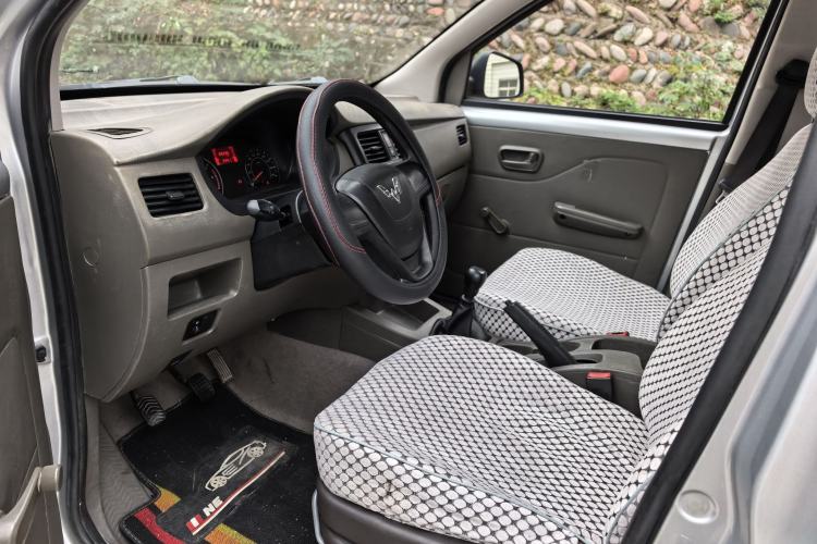 Used Wuling Rongguang V 2019 1.5L Practical Model China VI LAR