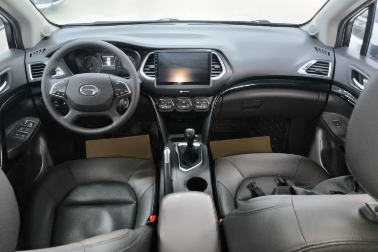 Used GAC Trumpchi GS4 2015 200T Manual Luxury Edition Center Console