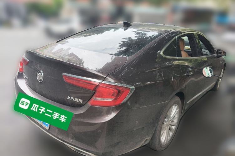 Used Buick LaCrosse 2018 28T Elite Edition Rear Right 45 Deg