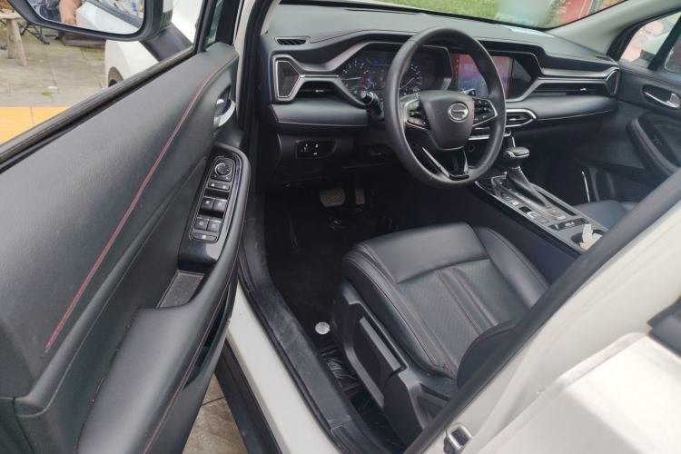 Used GAC Trumpchi GS4 2021 270T Automatic Elite Tech Edition Driver Seat