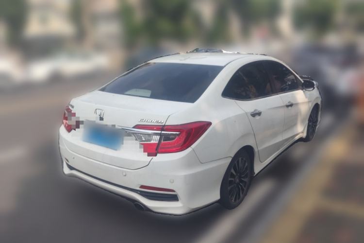 Used Honda Crider 2013 1.8L automatic luxury edition Rear Right 45 Deg