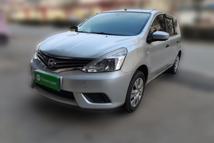 Used Nissan Livina 2015 1.6XE Manual Comfort Edition