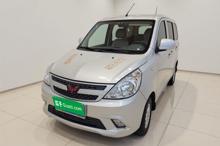 Used Wuling Zhiguang V 2017 1.2L Standard Version I LMH Guazi used car, China used car export, Used car for sale, Used  cars, Cheapest cars for sale