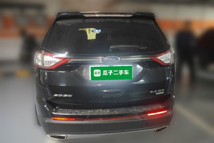 Used Ford Edge 2015 2.0T GTDi Two-Wheel-Drive Platinum Edition