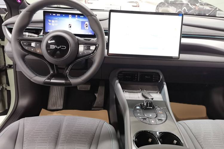 Used BYD Seal 06GT 2025 Intelligent Driving Version 505 Wave Plus Edition Interior 2