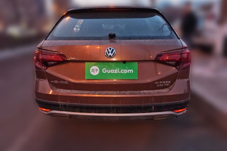 Used Volkswagen C-TREK 2018 230TSI DSG Luxury Version
