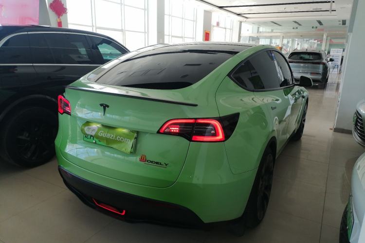 Used Tesla Model Y 2021 Performance High-Performance All-Wheel-Drive Version Rear Right 45 Deg