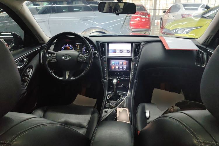 Used Infiniti Q50 2014 2.0T Comfort Edition