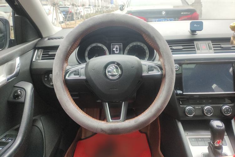 Used Skoda Octavia 2018 TSI230 DSG Luxury Enjoyment Edition
