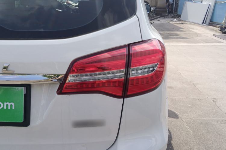 Used Haval H8 2015 2.0T Two-Wheel Drive Comfort Version
