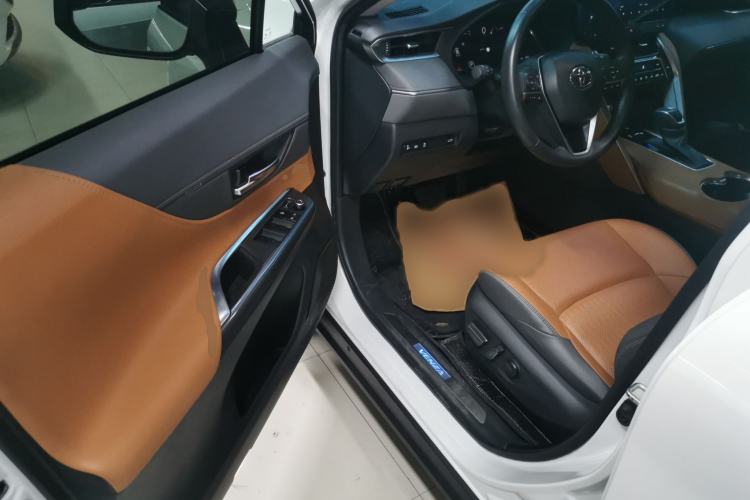 Used Toyota Venza 2023 2.0L CVT Two-Wheel Drive Prestige Version