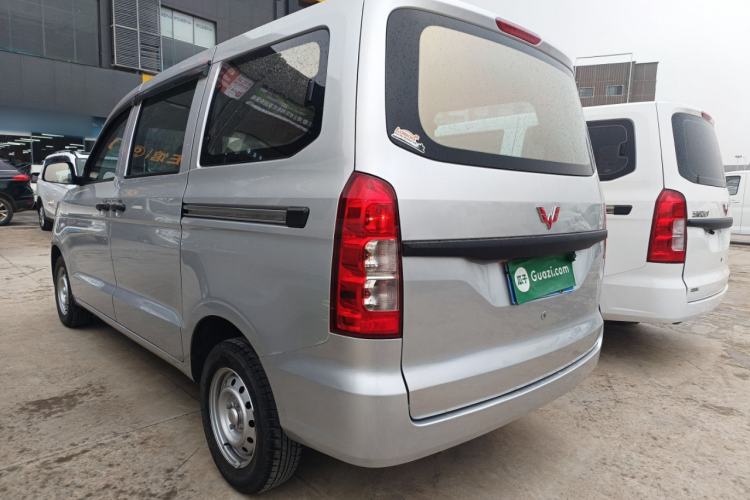Used Wuling Hongguang V 2022 1.5L Jingqu Edition Electric-Assist LAR
