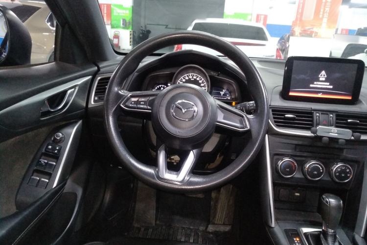 Used Mazda CX-4 2018 2.0L Automatic Two-Wheel Drive Blue Sky Dynamic Version China V Standard