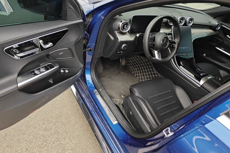 Used Mercedes-Benz C-Class New Energy 2023 C 350 eL Driver Seat