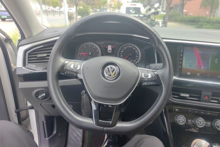 Used Volkswagen Tayron 2019 330TSI Two-Wheel Drive Luxury Model China VI Standard Steering Wheel