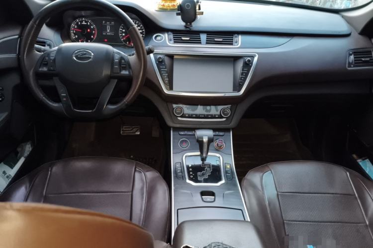 Used Land X7 2015 2.0T Panoramic Prestige Edition
