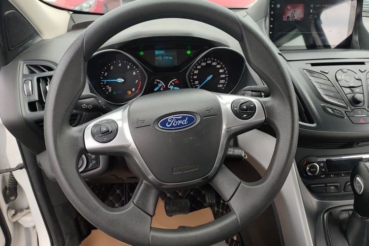 Used Ford Kuga 2015 1.5L GTDi Two-Wheel-Drive Comfort Model