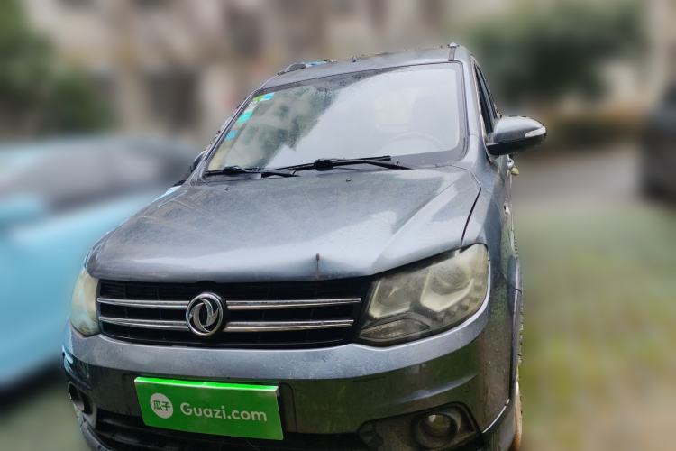 Used Dongfeng Fengon 360 2015 1.5L Manual Luxury 7-Seater China IV Standard
