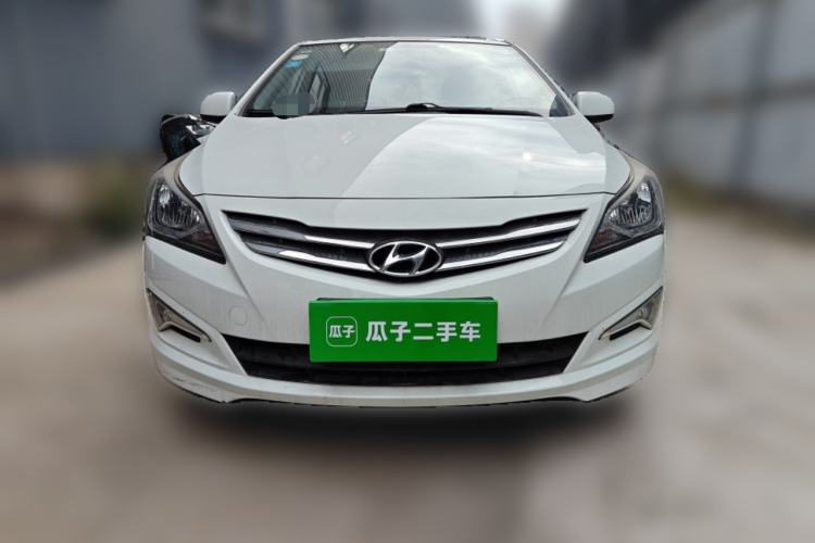 Used Hyundai Verna (older generation) 2014 1.4L Manual Smart GLS Trim Front
