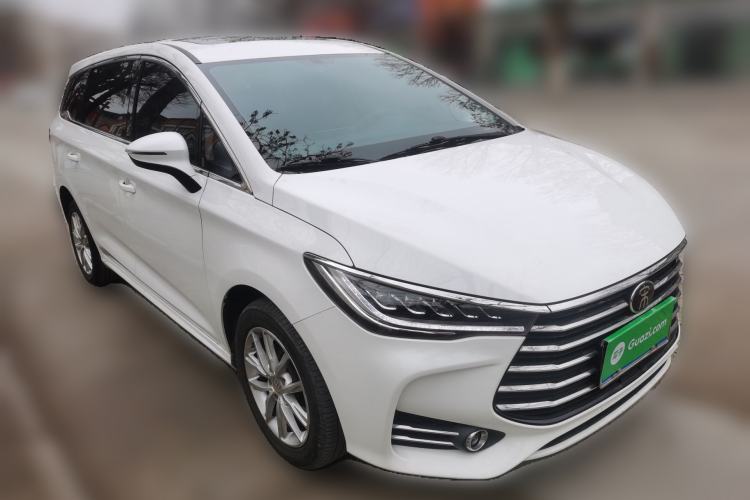 Used BYD Song MAX 2019 1.5T Manual Smart Connect Ruiyi Sunroof Model 7 Seats China VI Standard
