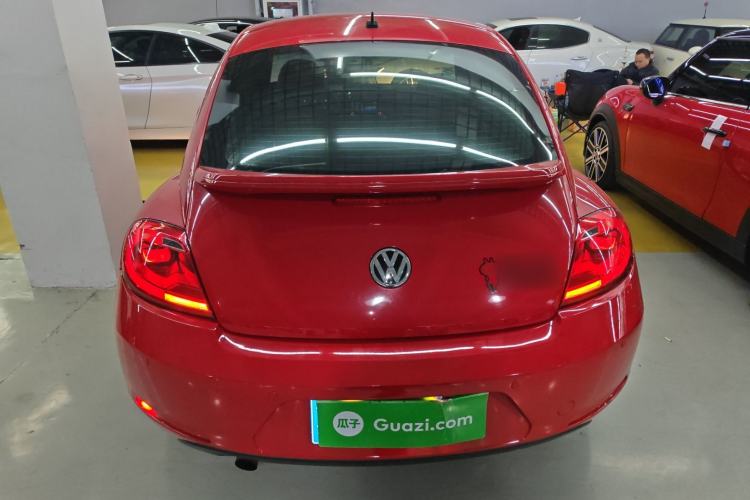 Used Volkswagen Beetle 2015 180TSI model
