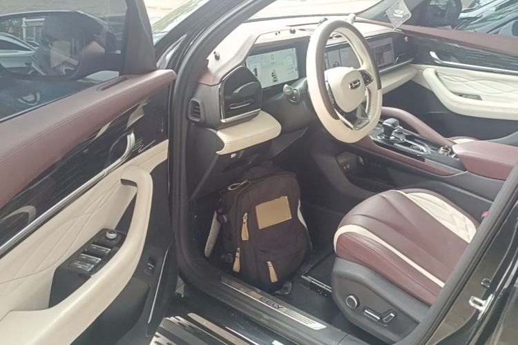 Used Geely Auto Monjaro L 2021 2.0TD DCT EVO Two-Wheel Drive Prestige Version Driver Seat