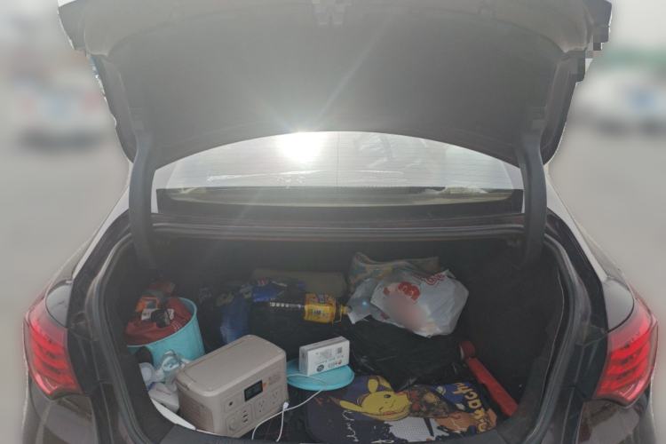 Used GAC Trumpchi GA6 2016 235T Manual Elite Edition Trunk