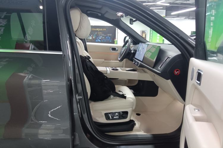 Used Li Auto L9 2022 Max model Right Front Seat