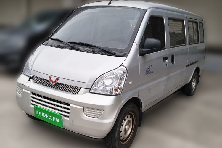 Used Wuling Rongguang EV 2020 Basic Version 7-Seater 300 km