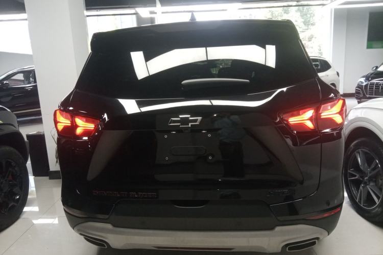 Used Chevrolet Blazer 2022 Mild Hybrid 650T Redline 7-Seater Thunder Edition
