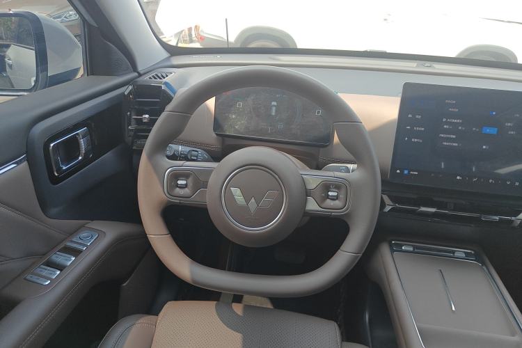 Used Wuling Xingguang 560 New Energy 2026 Model, Pure Electric, 500 km, Luxury Version Steering Wheel