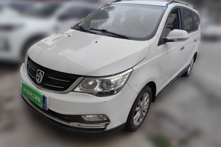 Used Baojun 730 2016 1.5L Manual Comfort Version 7 Seats China V Emission Standard