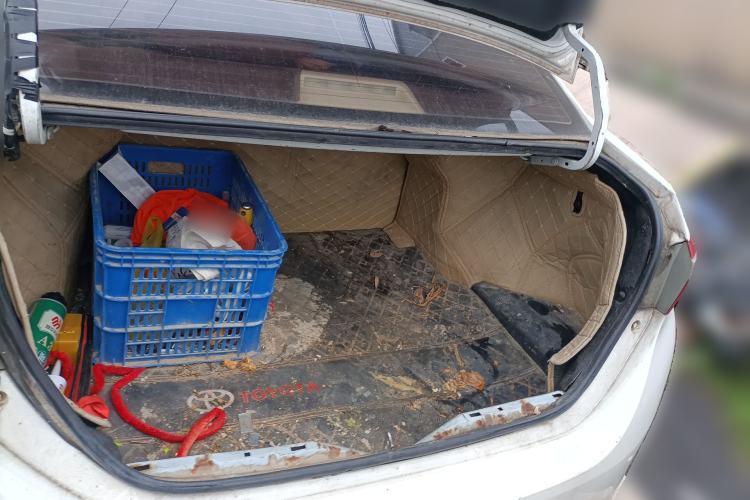 Used Toyota Corolla 2014 1.6L CVT GL Trunk