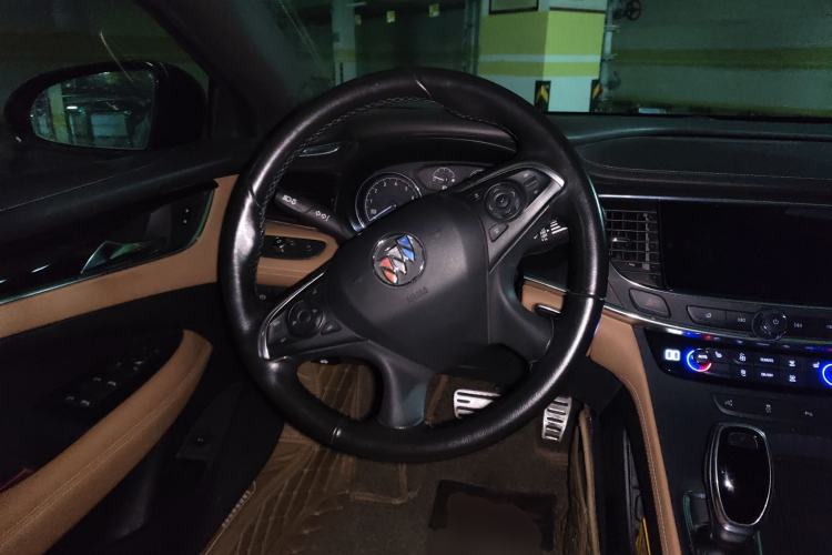 Used Buick LaCrosse 2018 28T Elite Edition
