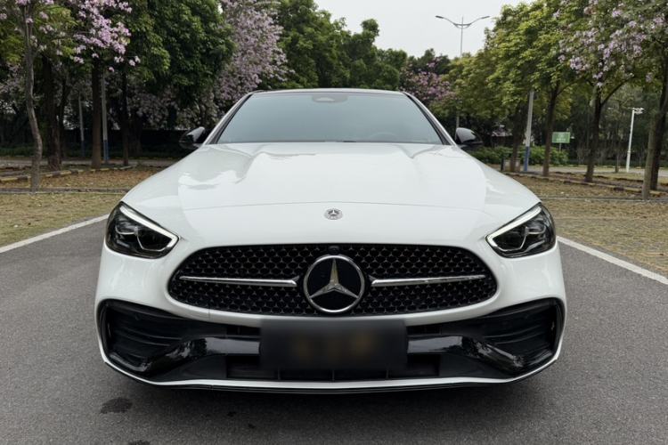 Used Mercedes-Benz C-Class 2024 Facelifted C-Class 260 L Night Edition Sports Version