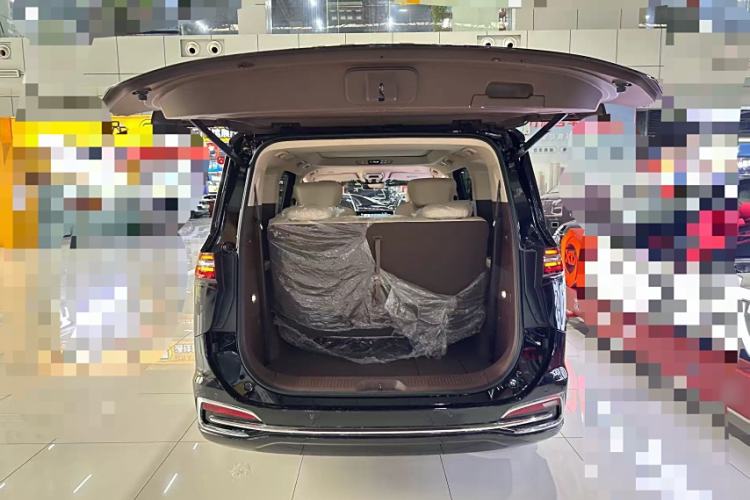 Used Bestune M9 2023 2.0T Prestige Edition
