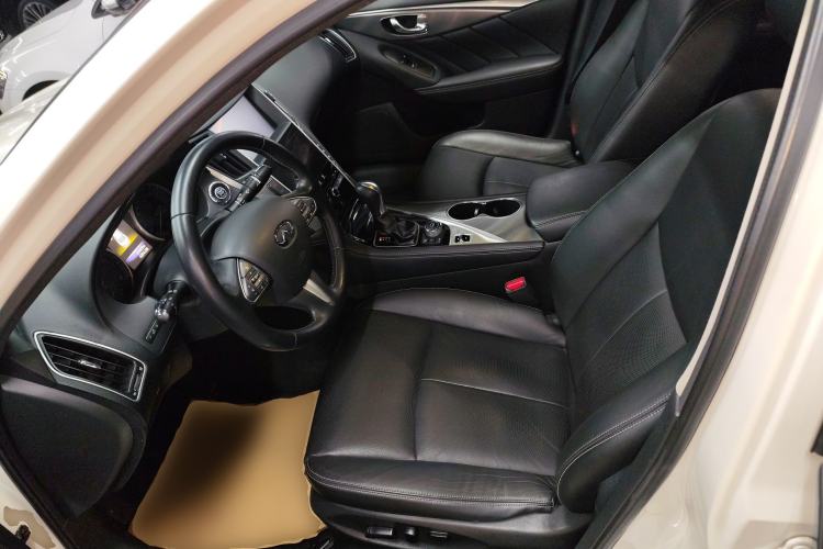 Used Infiniti Q50L 2016 2.0T Enjoyment Edition Left Front Seat