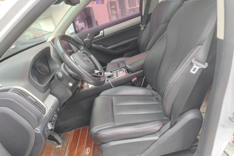 Used BYD Tang New Energy 2018 DM 2.0T All-Wheel Drive Smart Connect Advanced Model 7 Seats China V Emission Standard