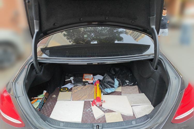 Used Mercedes-Benz E-Class 2016 E 200 L Trunk