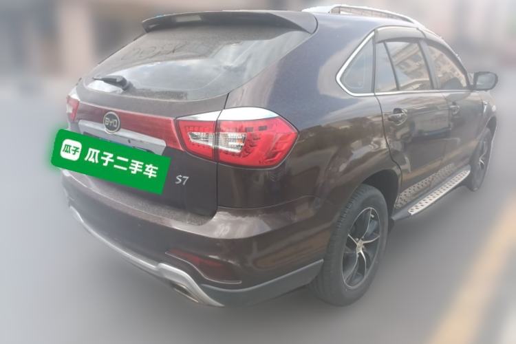 Used BYD S7 2015 1.5T Upgraded Manual Luxury Model
