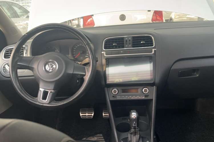 Used Volkswagen Polo 2012 1.6L Cross Polo Automatic Transmission