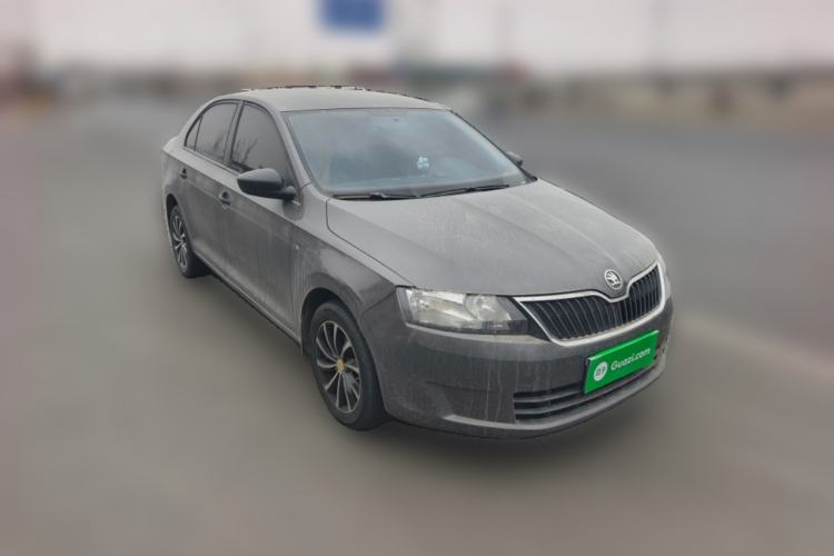 Used Skoda Rapid 2015 1.4L Manual Enjoyment Model
