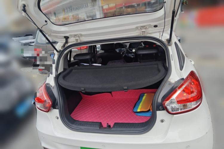 Used Baojun 310 2017 1.5L Automatic Fashion Model