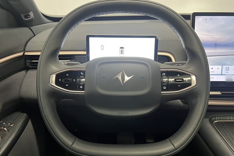 Used Dongfeng eπ eπ008 2024 210Max Range-Extended Version 6 Seats