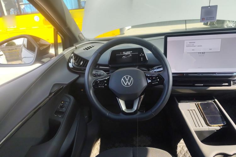 Used Volkswagen ID.UNYX 2024 Pro Long-Range Version
