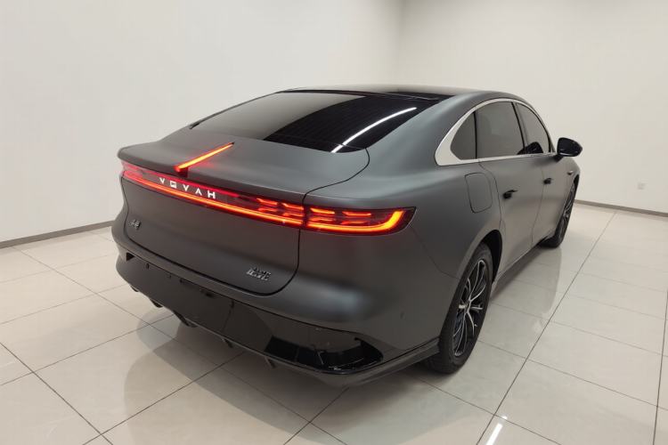 Used VOYAH PASSION 2024 PHEV Four-Wheel Drive Ultra-Long Range Executive Edition Rear Right 45 Deg