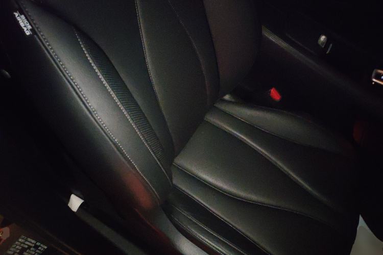 Used Acura CDX 2019 1.5T Two-Wheel Drive Deluxe Edition