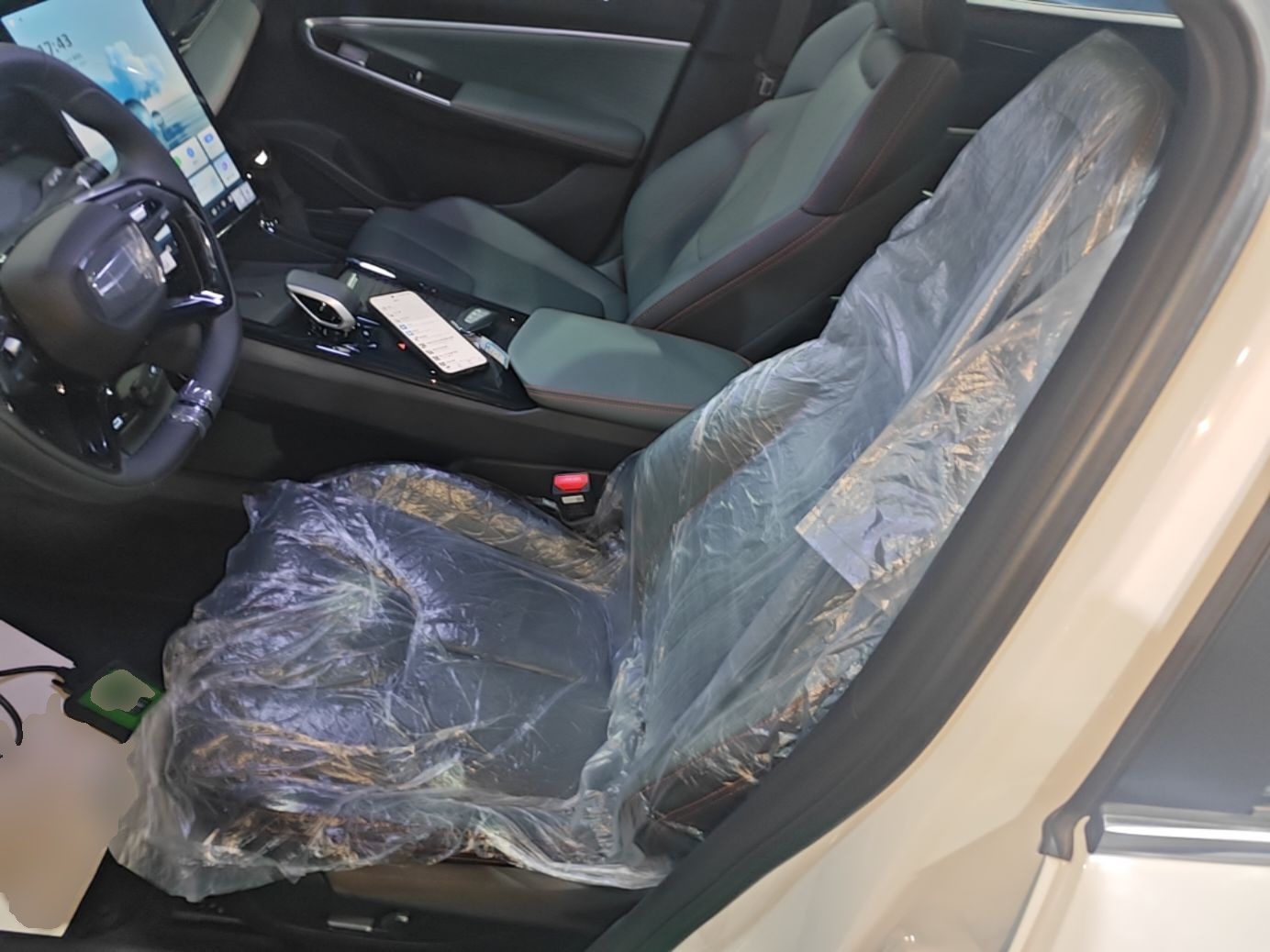 Geely Auto Emgrand X7 Sport 2024 1.5TD Smart Connect+ — снимка 17